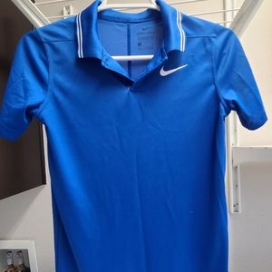 Nike Youth golf shirt Size M